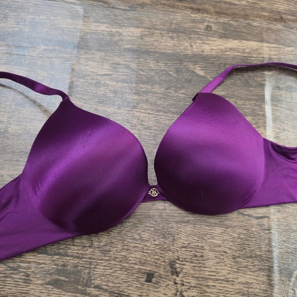 Victoria's Secret Other - VICTORIA'S SECRET Push Up Bra Womens 32B Purple Satin Underwire Logo Charm‎